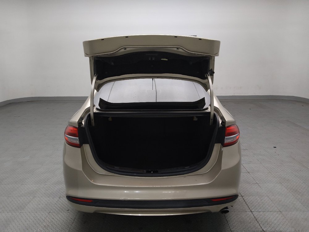 Used 2018 Ford Fusion S FWD image 29