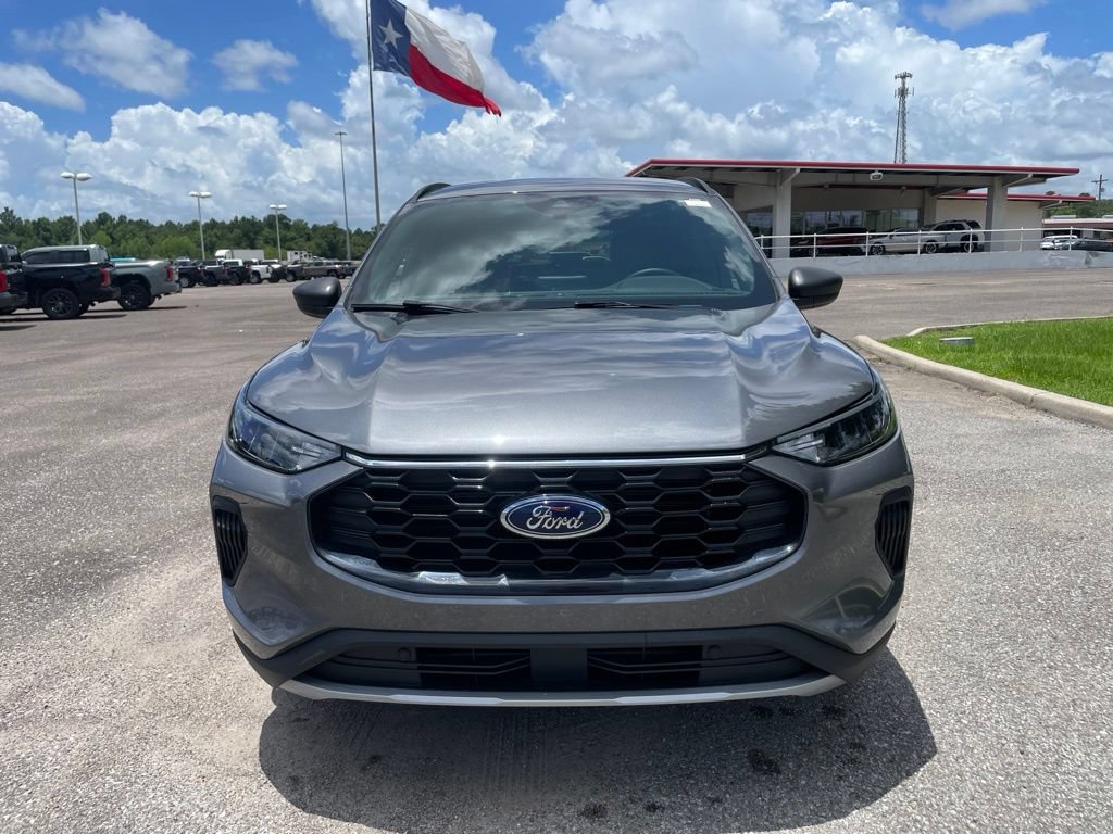 Used 2026 Ford Escape ST-Line FWD image 2