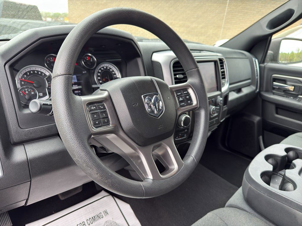 Used 2022 RAM 1500 Classic Warlock w/ Electronics Group AWD/4WD image 33