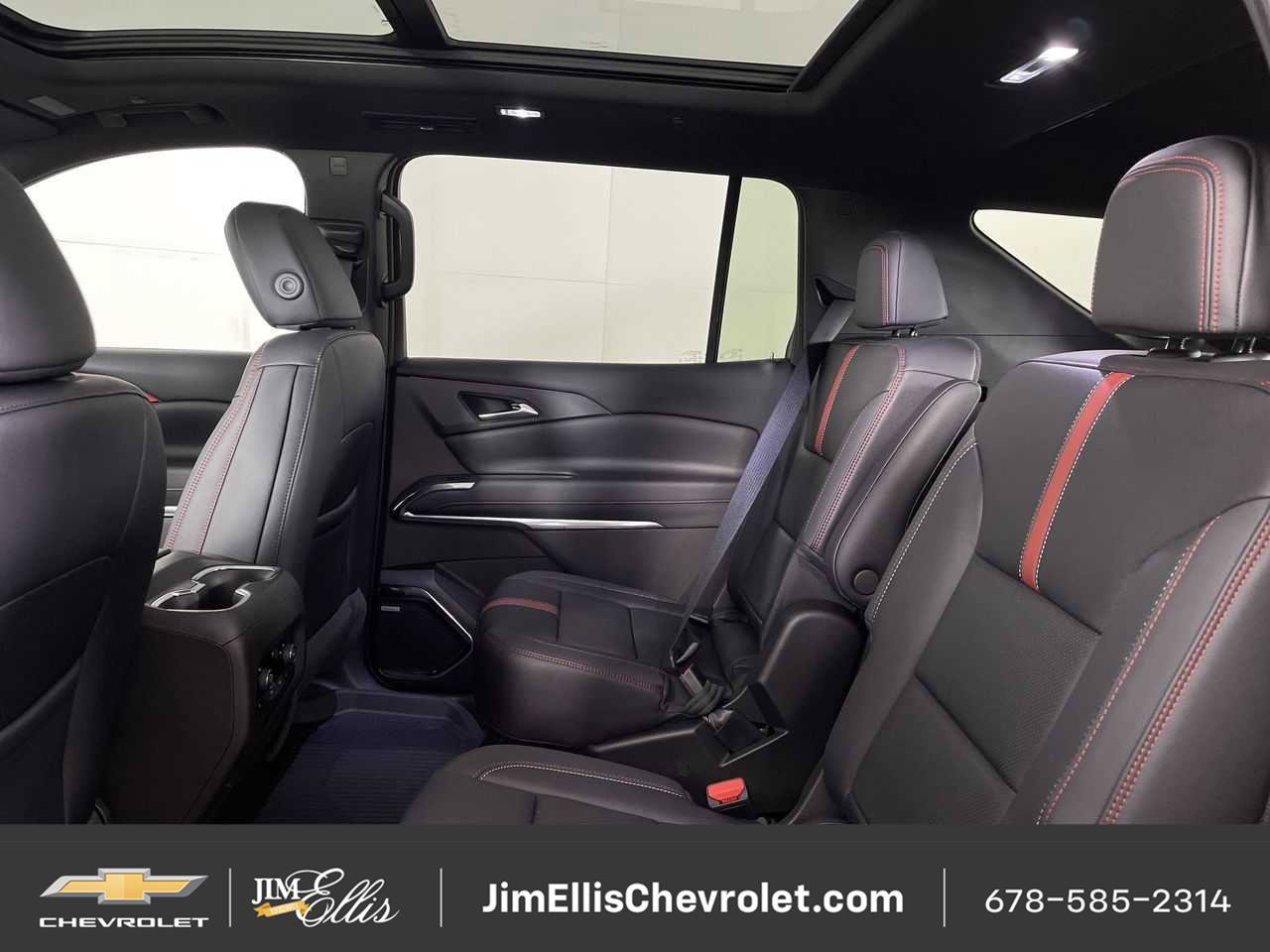 New 2026 Chevrolet Traverse RS w/ LPO, Floor Liner Package AWD/4WD image 29