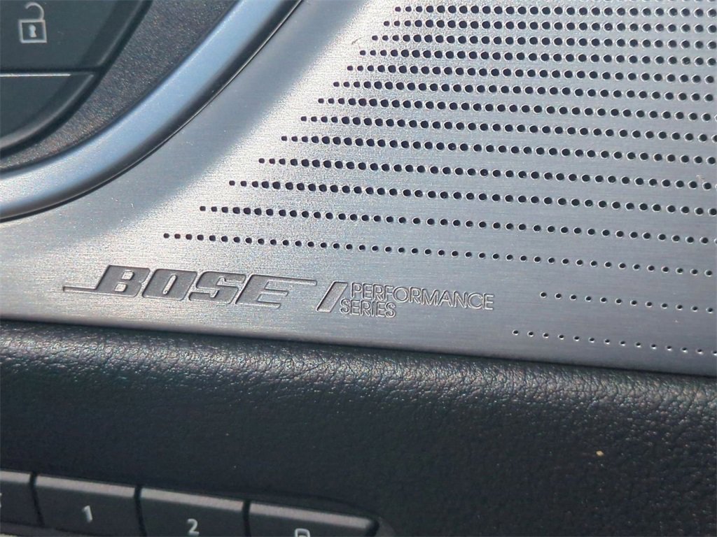 Used 2022 Cadillac XT5 Premium Luxury w/ LPO, ONYX Package image 25