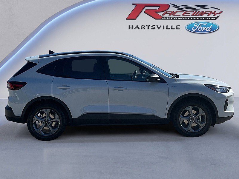 New 2026 Ford Escape ST-Line w/ Cold Weather Package FWD image 25