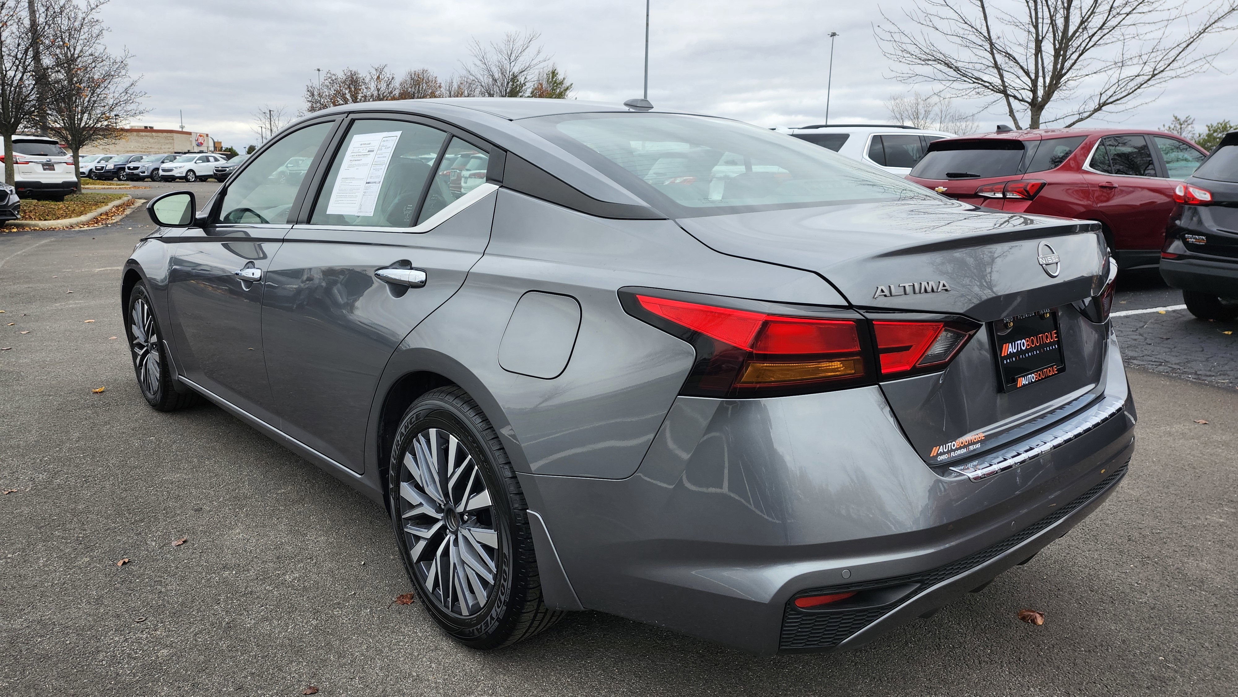 Used 2023 Nissan Altima 2.5 SV image 13