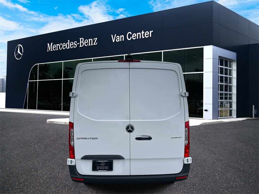New 2026 Mercedes-Benz Sprinter 144 Cargo image 4