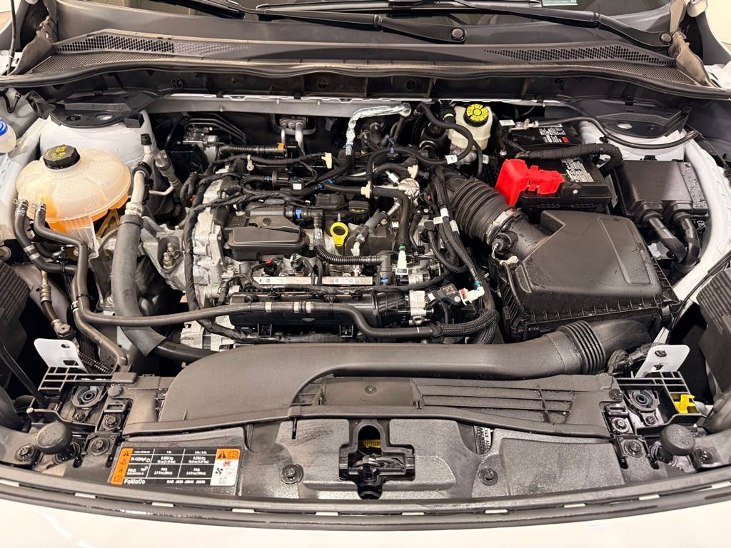 Used 2022 Ford Escape SE image 6