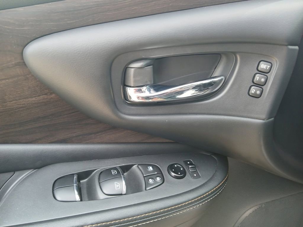 Used 2022 Nissan Murano Platinum w/ Cargo Package AWD/4WD image 8