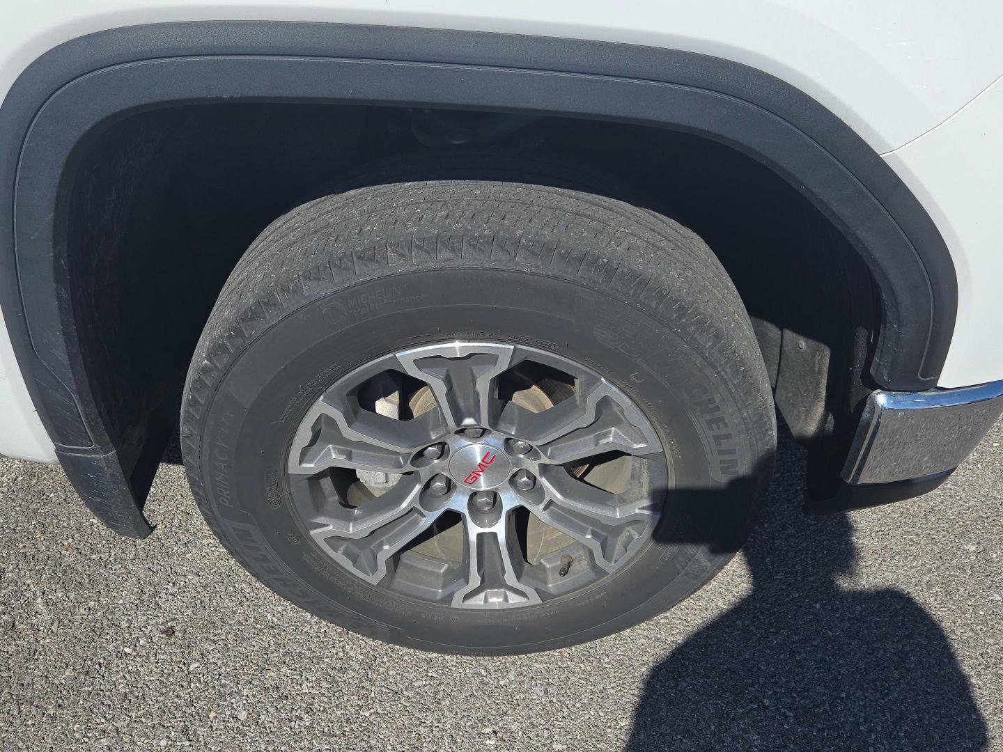 Used 2023 GMC Sierra 1500 SLT w/ SLT Convenience Package AWD/4WD image 9