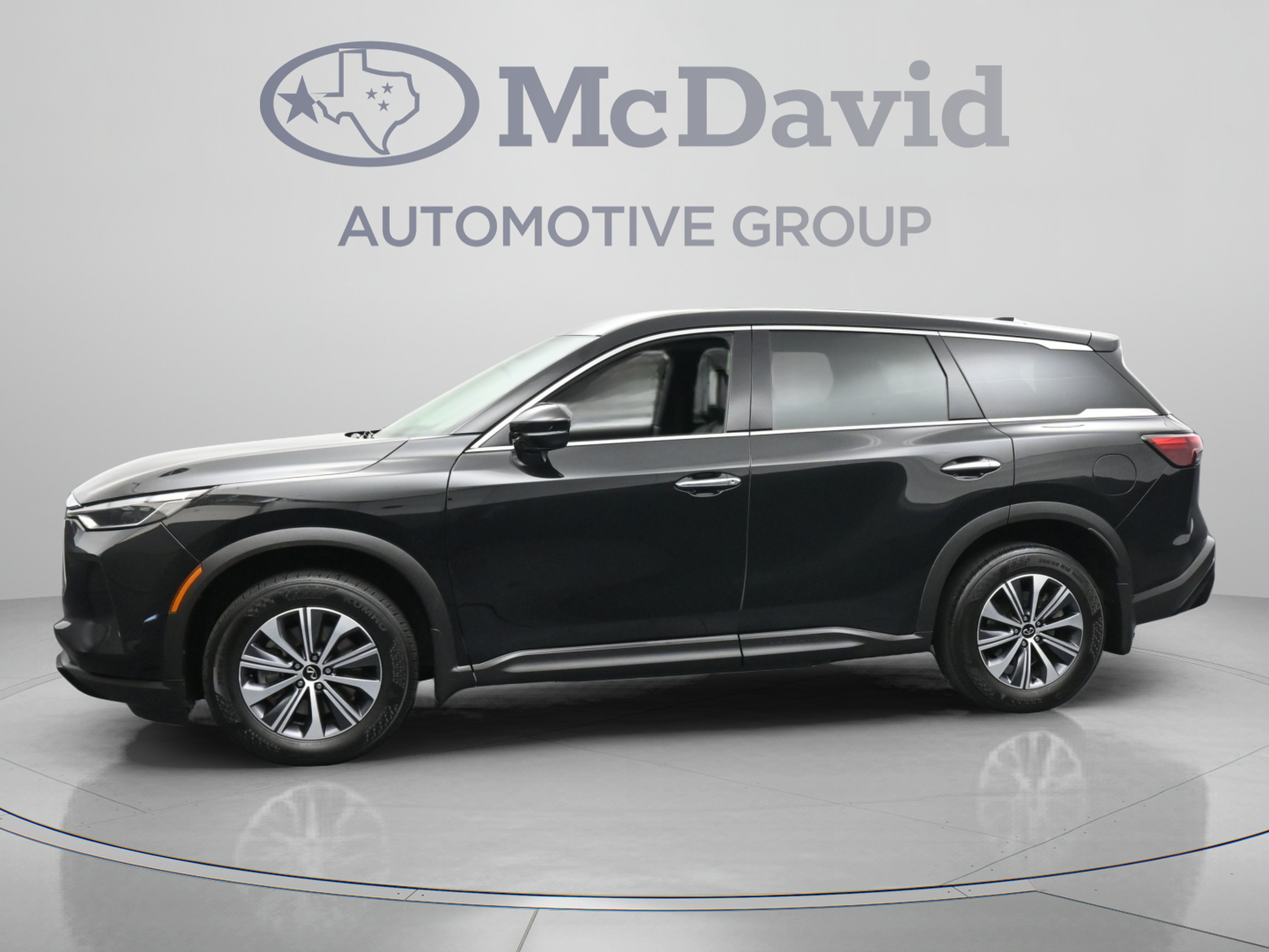 Used 2023 INFINITI QX60 Pure FWD image 5