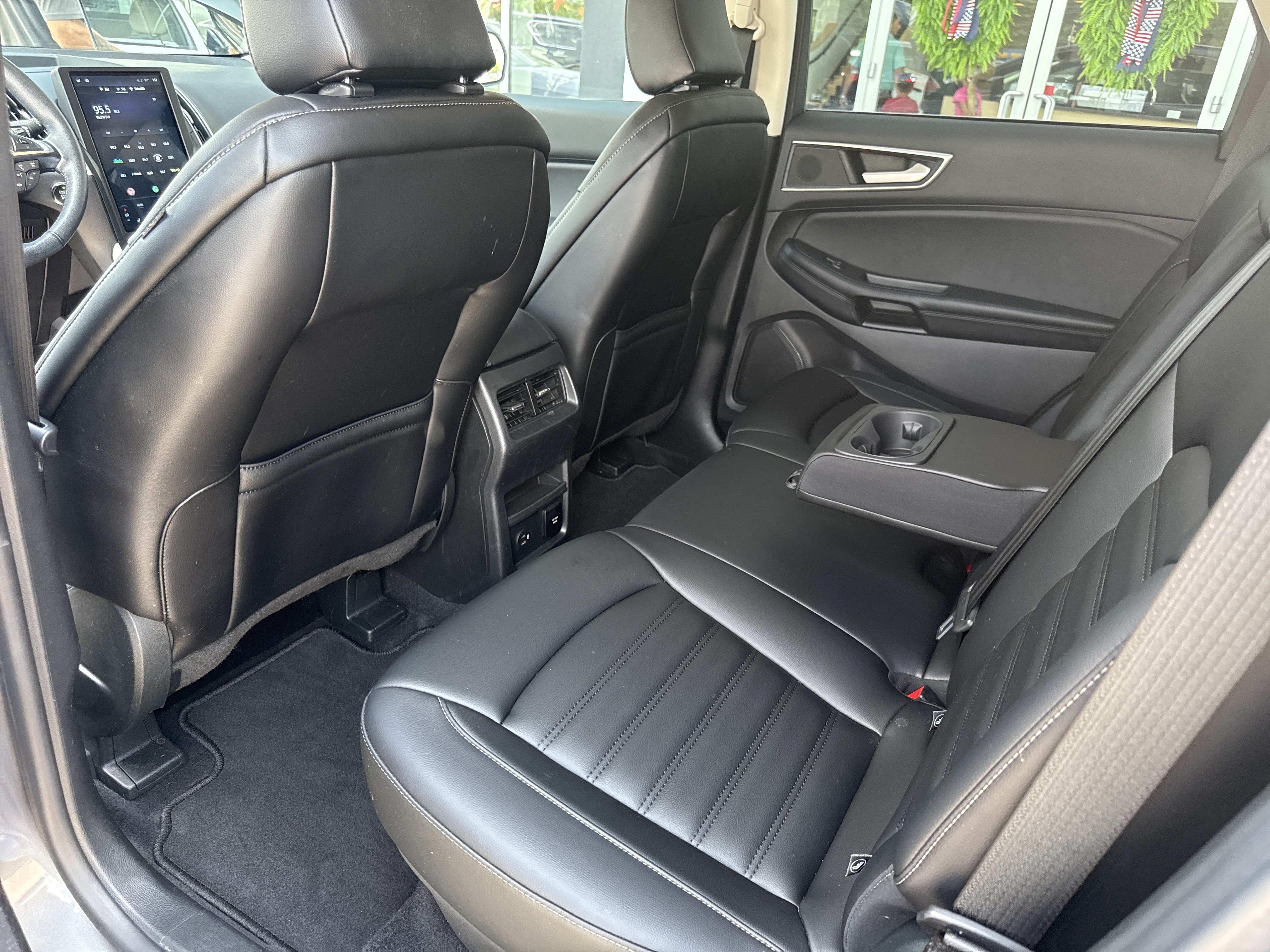 Used 2022 Ford Edge SEL w/ Convenience Package AWD/4WD image 13