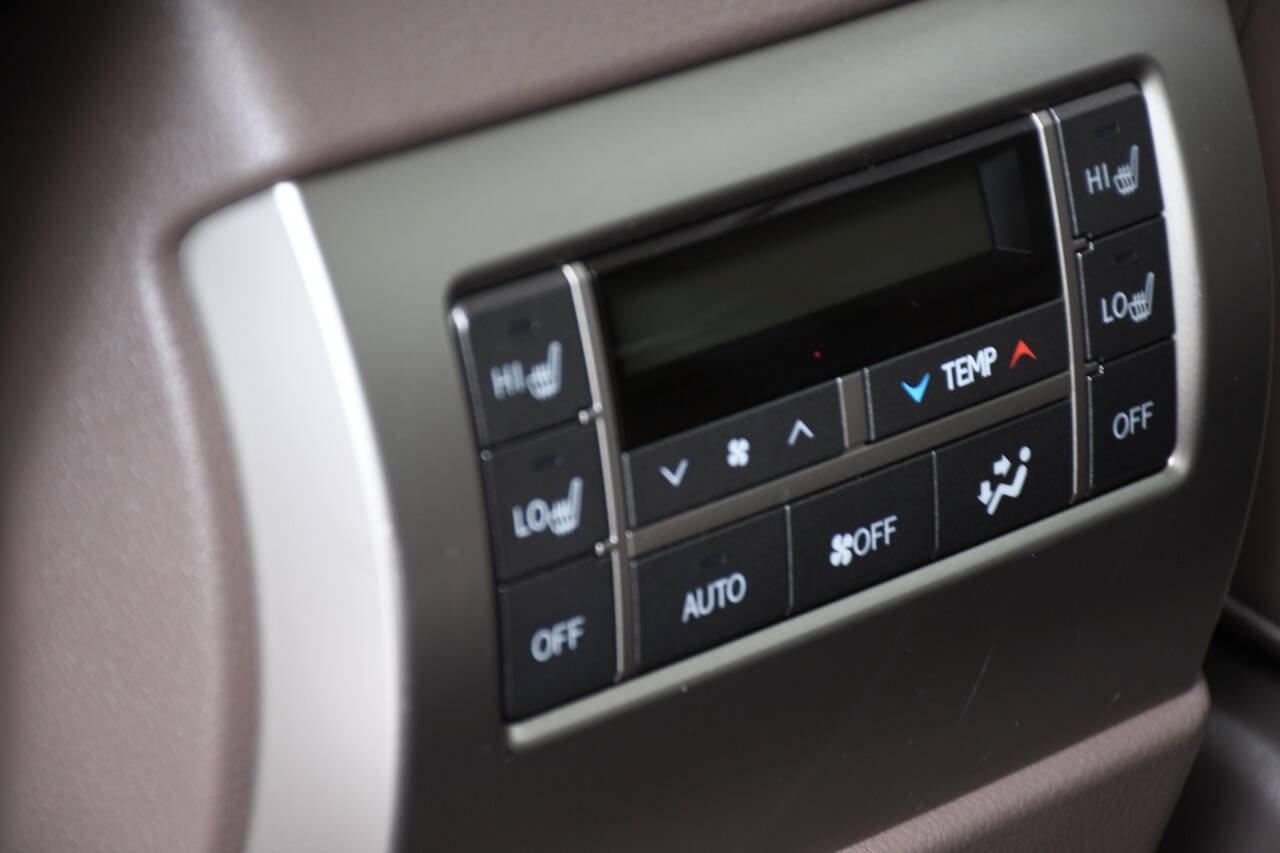 Used 2016 Lexus GX 460 Luxury AWD/4WD image 19