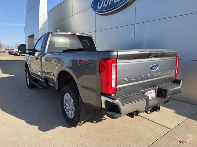 Used 2024 Ford F350 XLT w/ FX4 Off-Road Package image 3