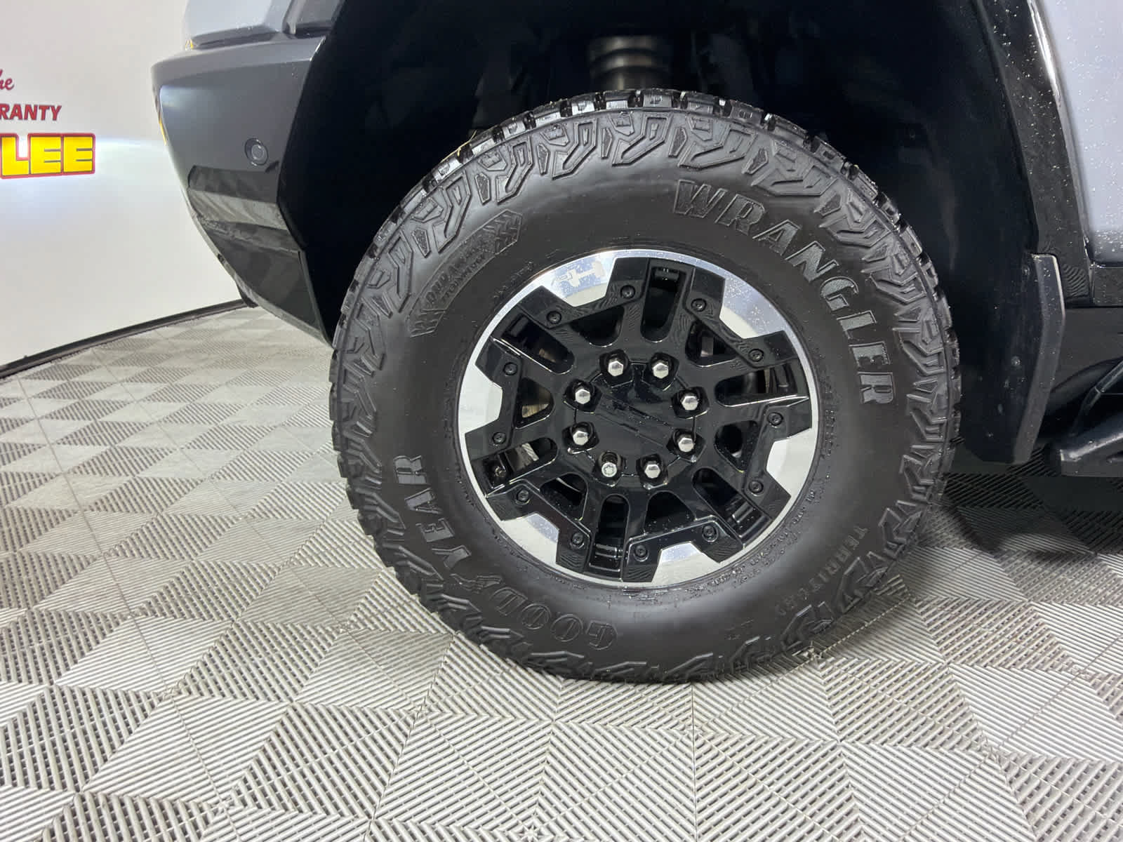 Used 2025 GMC Hummer EV 3X w/ Extreme Off-Road Package AWD/4WD image 10