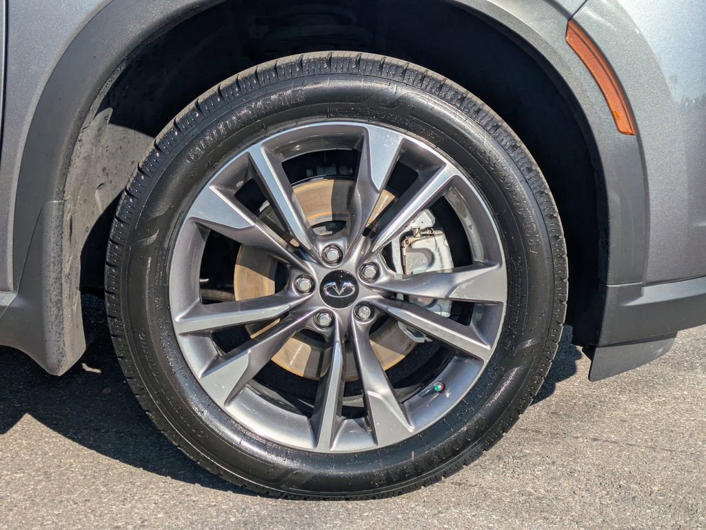 Certified 2023 INFINITI QX60 Luxe w/ Cargo Package image 10