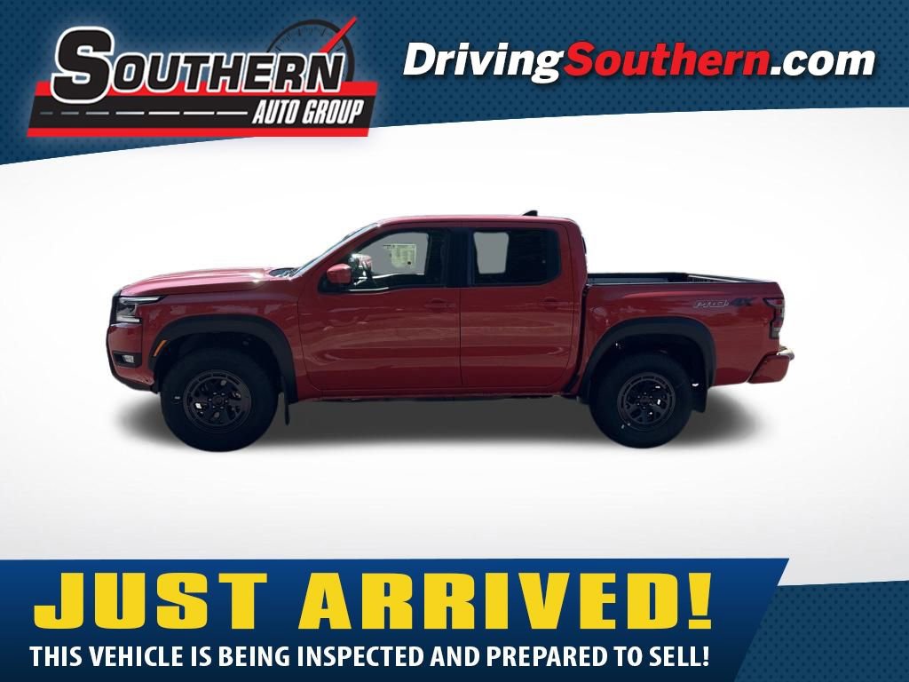 New 2025 Nissan Frontier PRO-4X w/ Pro Convenience Package