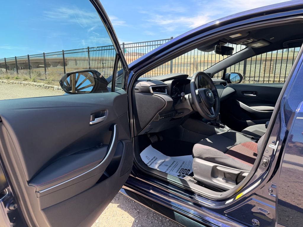 Used 2024 Toyota Corolla SE image 6
