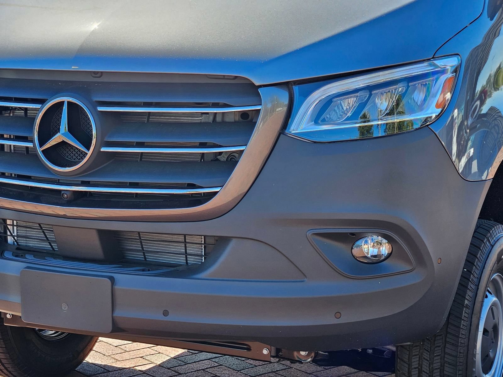 New 2025 Mercedes-Benz Sprinter 2500 image 9