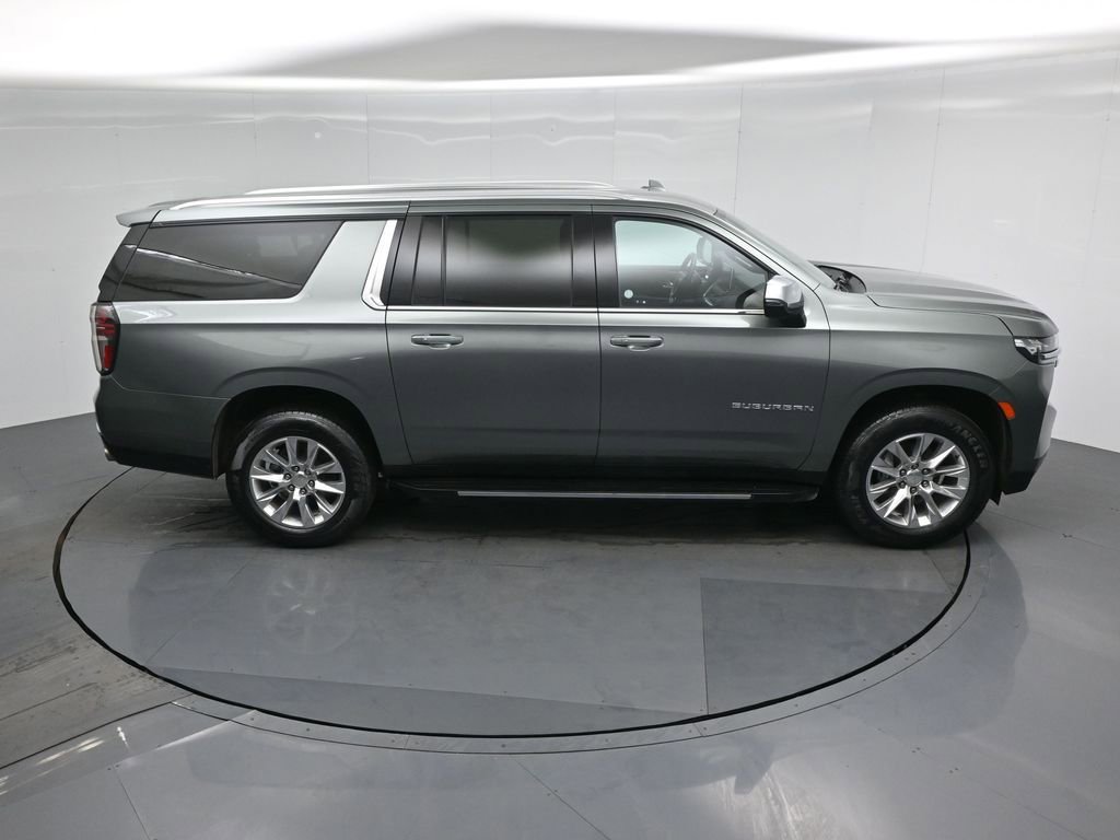Used 2023 Chevrolet Suburban Premier image 40