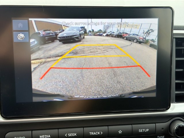 New 2026 Hyundai Venue SEL FWD image 32