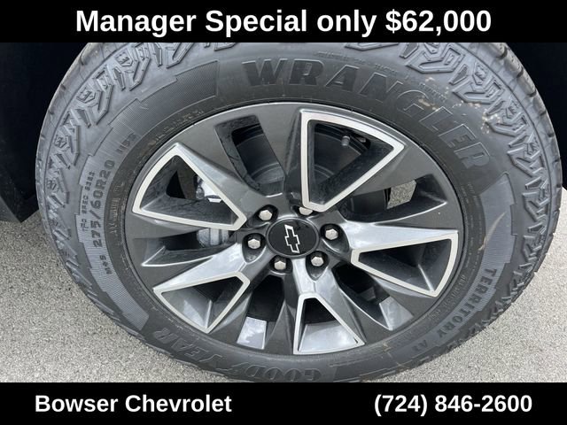 Certified 2024 Chevrolet Suburban Z71 w/ Luxury Package image 10