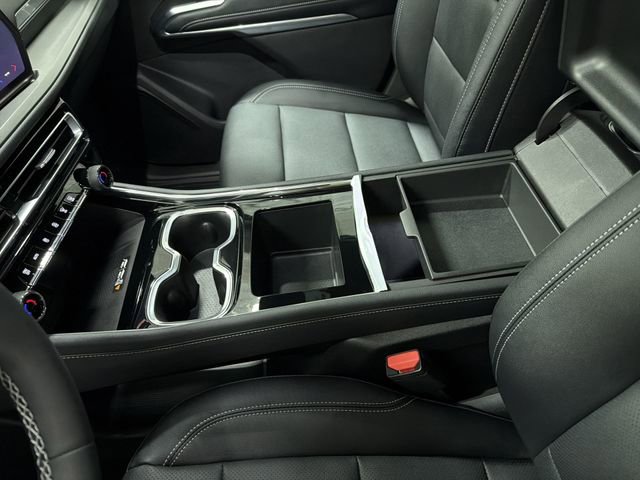 New 2026 Chevrolet Traverse LT w/ LPO, Floor Liner Package image 25
