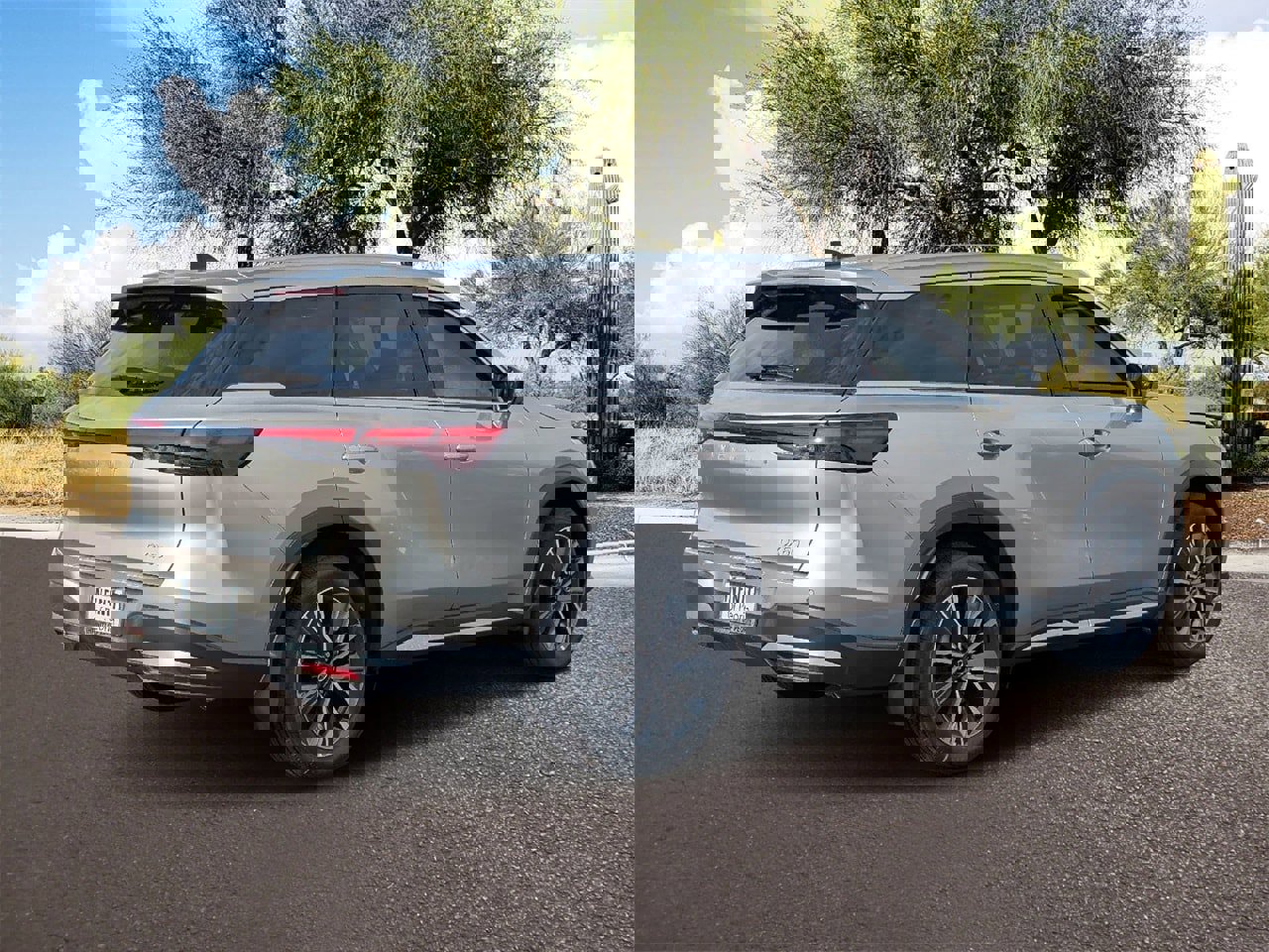 Certified 2026 INFINITI QX60 Luxe w/ Cargo Package image 5