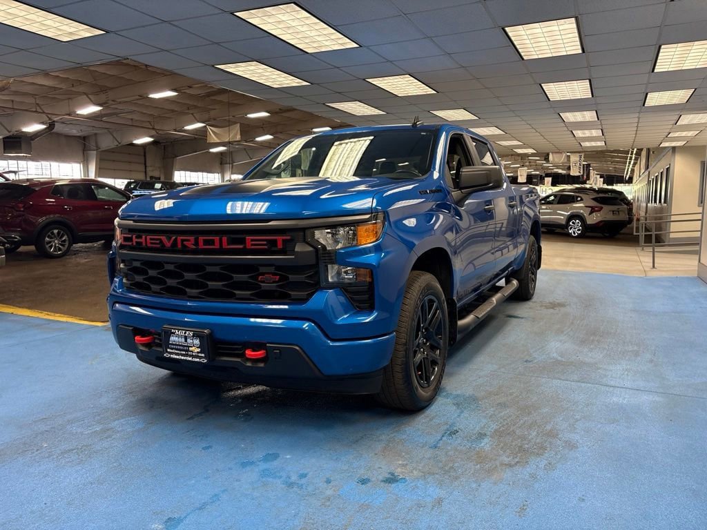 Certified 2023 Chevrolet Silverado 1500 Custom w/ Rally Edition AWD/4WD image 10