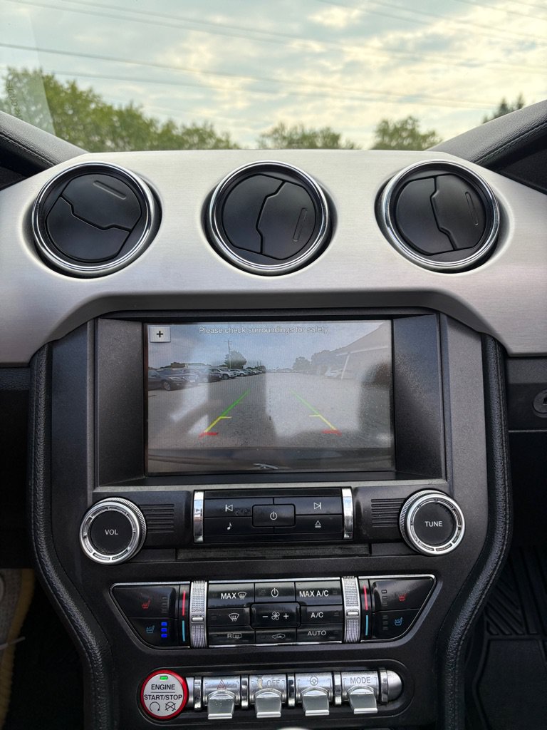 Used 2017 Ford Mustang Premium RWD image 20