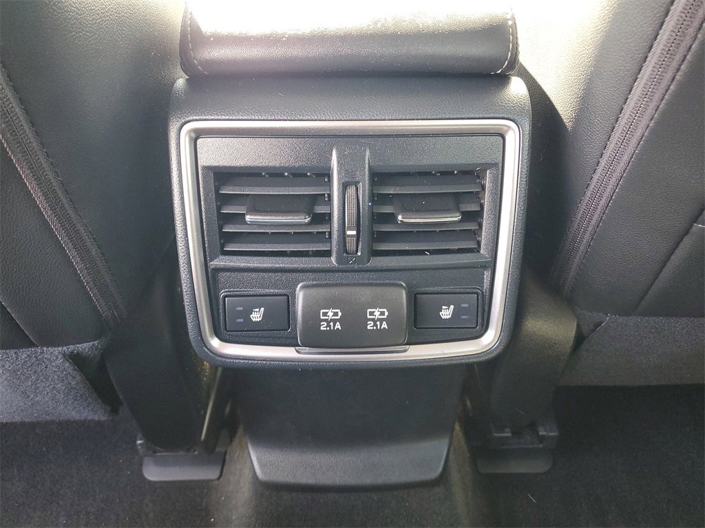 Used 2022 Subaru Forester Touring image 13