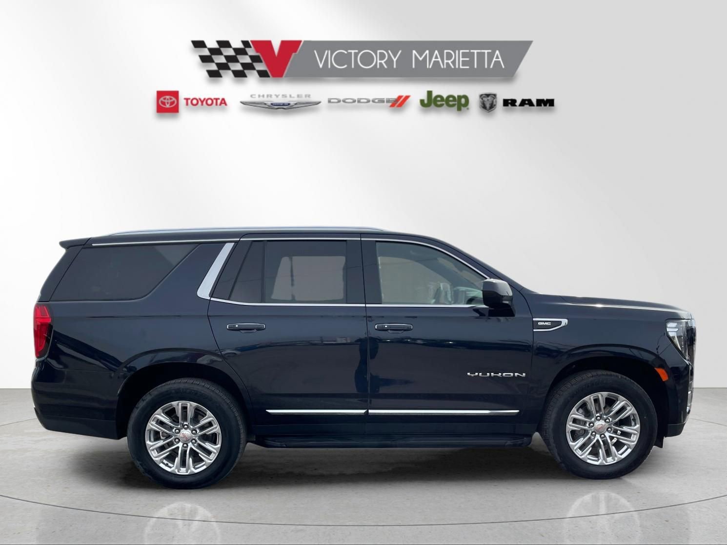 Used 2024 GMC Yukon SLT image 6