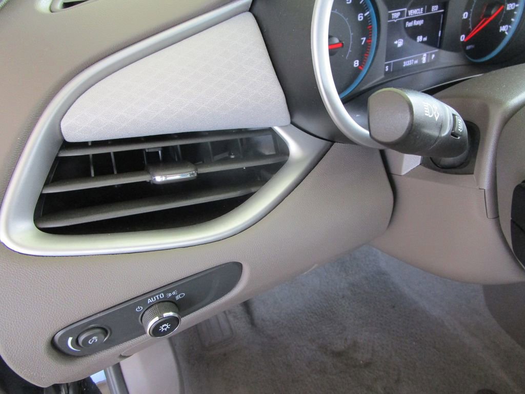 Used 2025 Chevrolet Malibu LT image 20