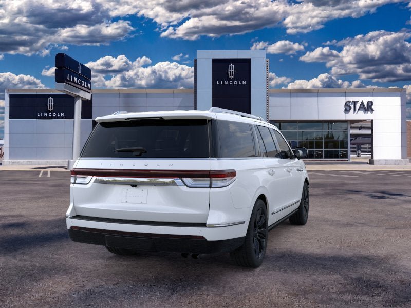 New 2023 Lincoln Navigator L Reserve AWD/4WD image 8