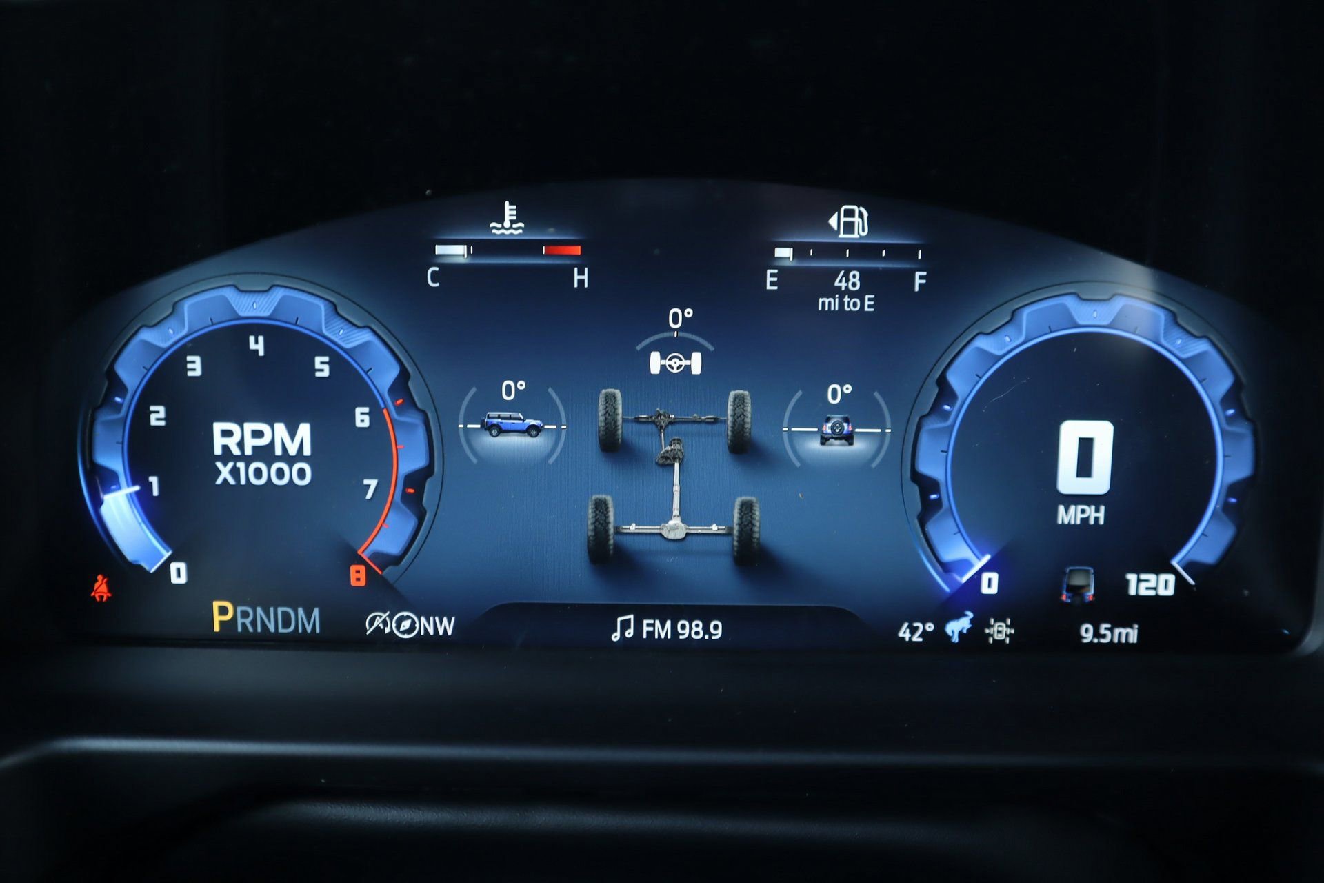 New 2025 Ford Bronco Outer Banks image 4