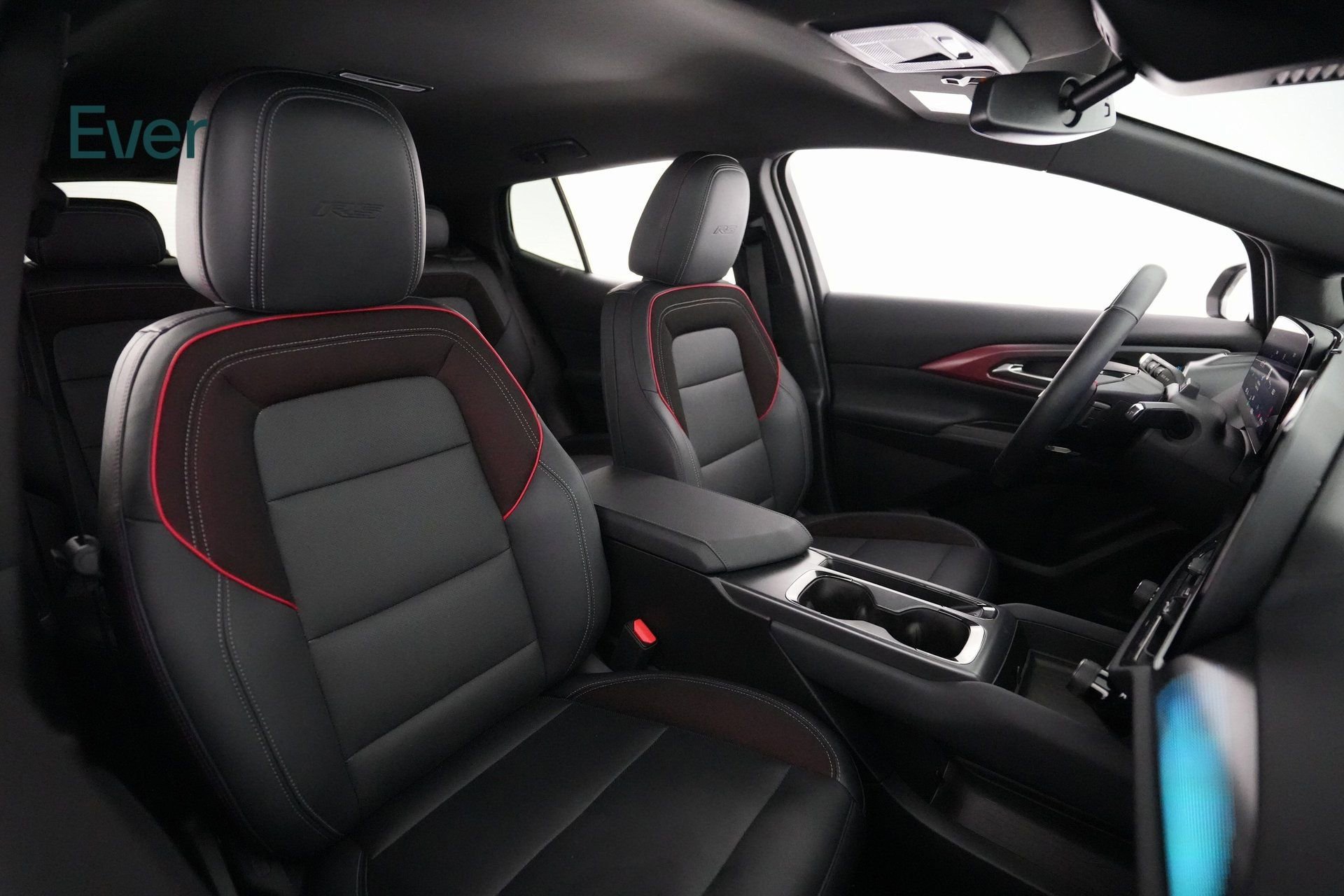 Used 2024 Chevrolet Equinox EV RS image 8