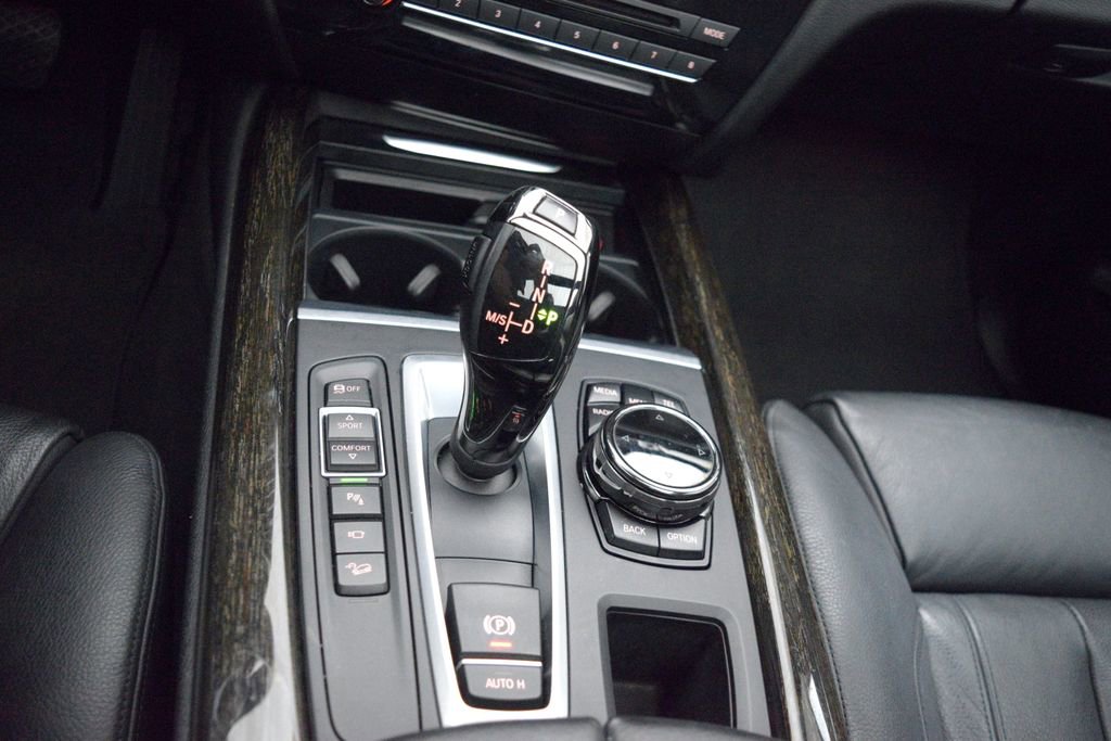 Used 2014 BMW X5 xDrive35d image 24