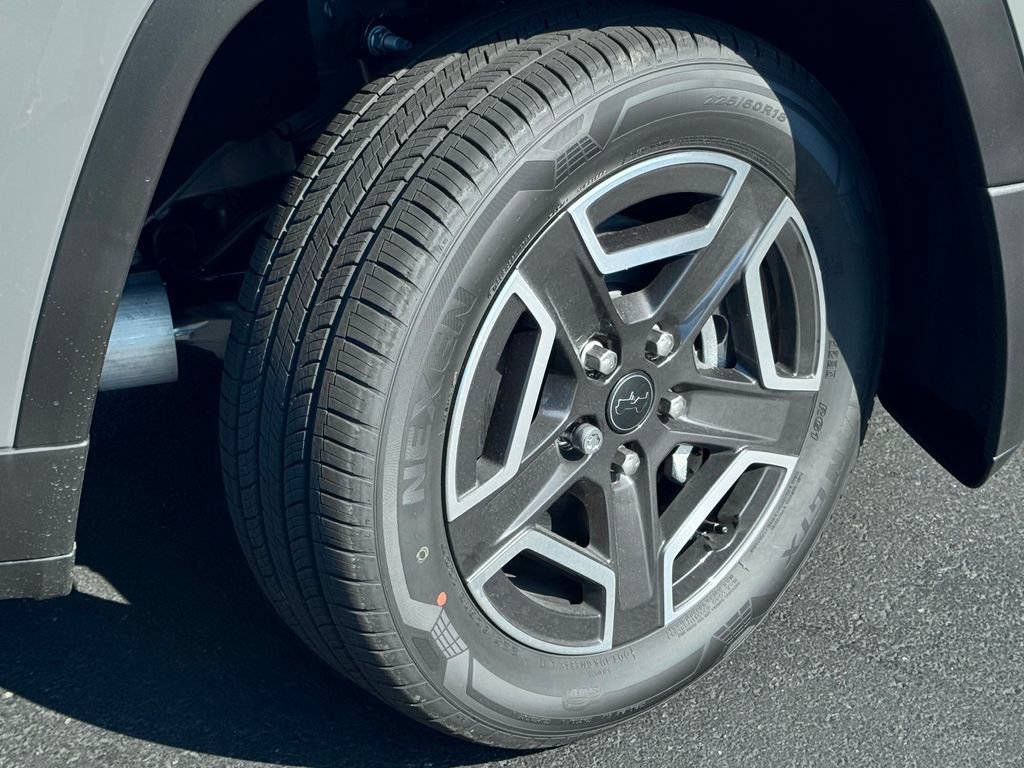 New 2026 Jeep Cherokee Limited AWD/4WD image 9