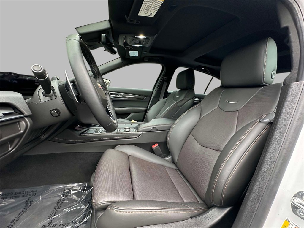 Certified 2025 Cadillac CT5 Sport w/ Technology Package image 2