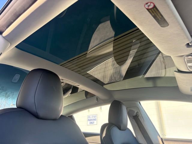 Used 2018 Tesla Model 3 Long Range image 36