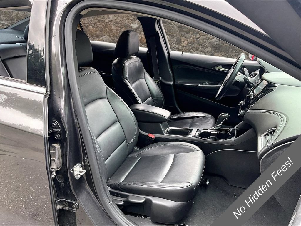 Used 2017 Chevrolet Cruze Premier FWD image 7