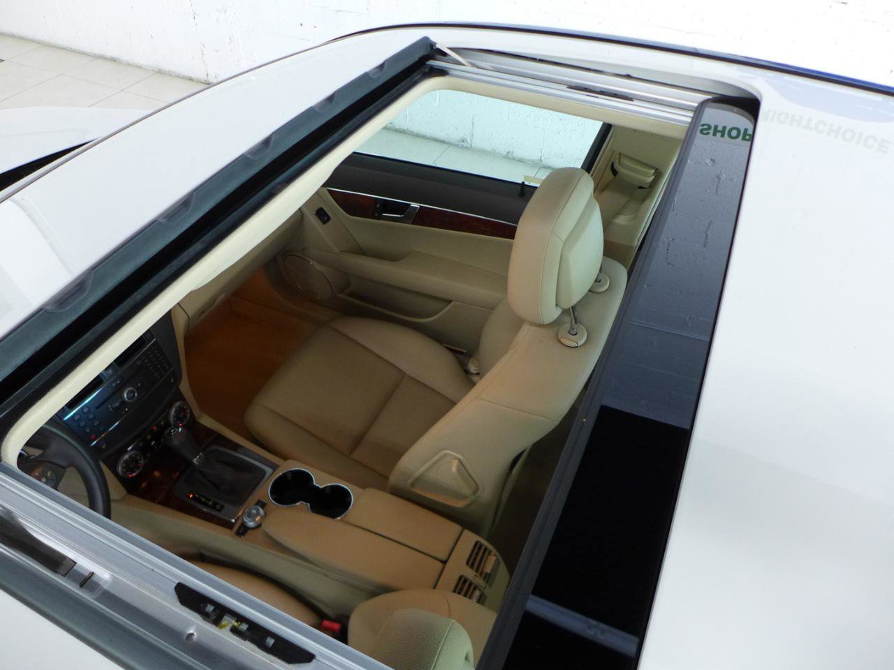 Used 2009 Mercedes-Benz C 300 4MATIC Sedan image 57