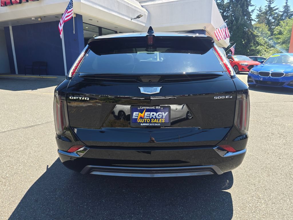 Used 2025 Cadillac Optiq Sport 1 w/ LPO, ONYX Package AWD/4WD image 6