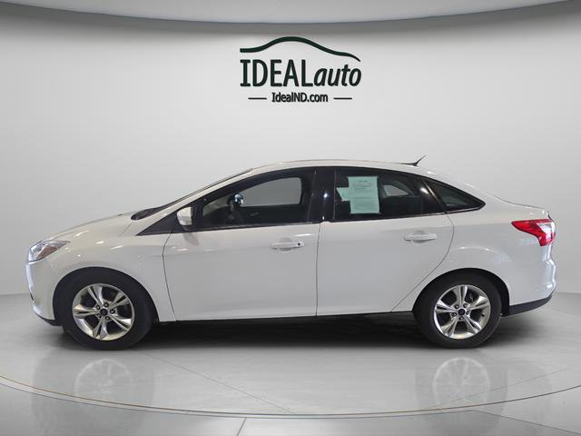 Used 2014 Ford Focus SE w/ SE Winter Package FWD image 14