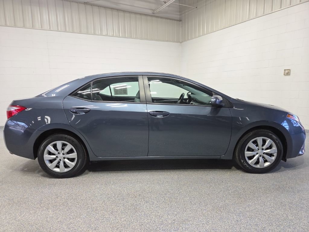 Used 2015 Toyota Corolla LE image 8