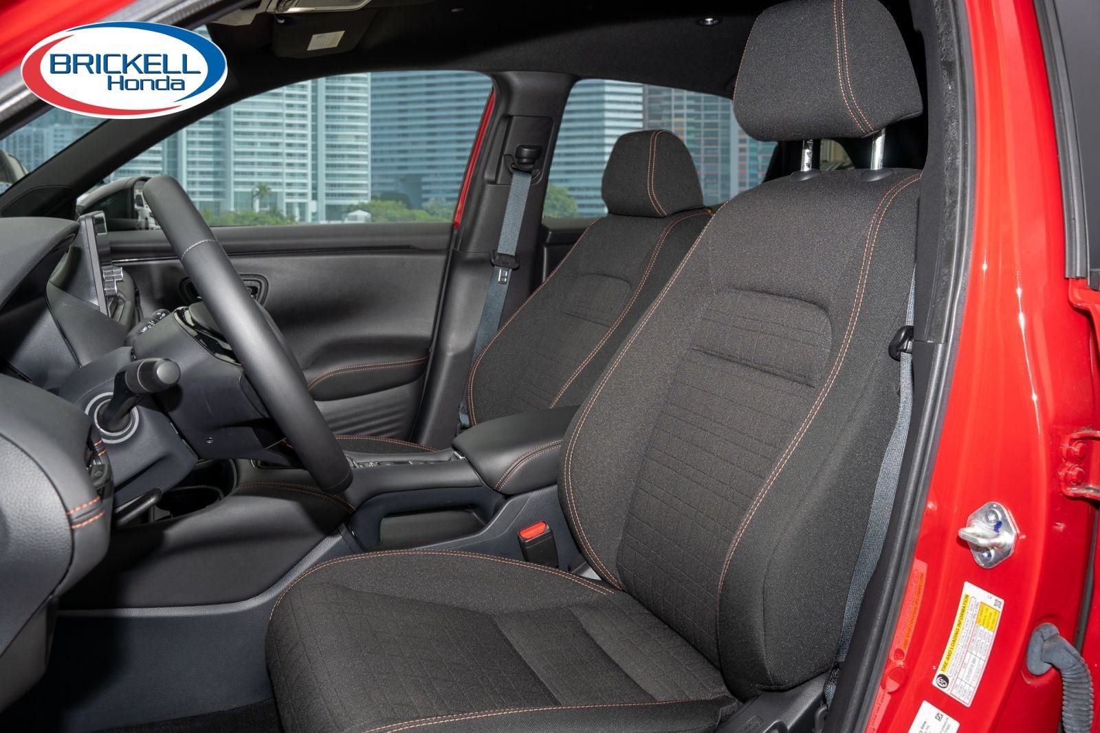 Certified 2025 Honda HR-V Sport image 17