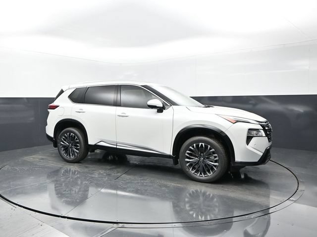 New 2026 Nissan Rogue Platinum w/ Tech Package