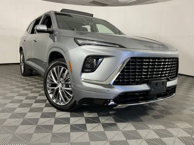 Used 2025 Buick Enclave Avenir w/ Super Cruise Package AWD/4WD image 49