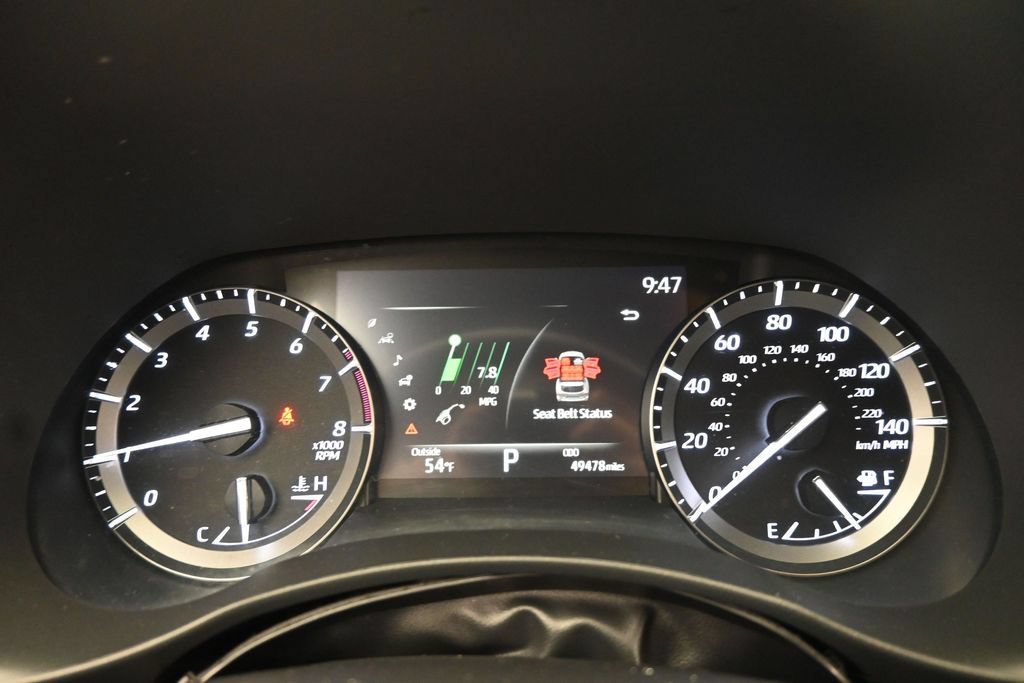 Used 2020 Toyota Highlander XLE FWD image 19