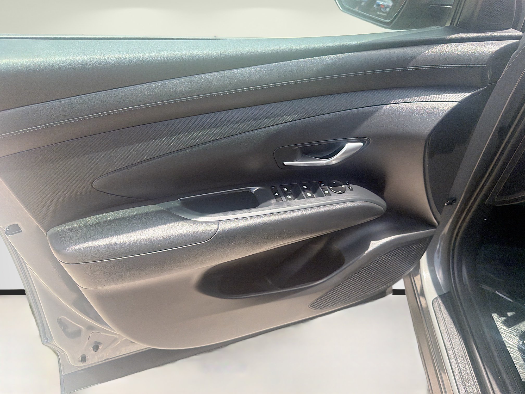 Used 2025 Hyundai Tucson SEL FWD image 17