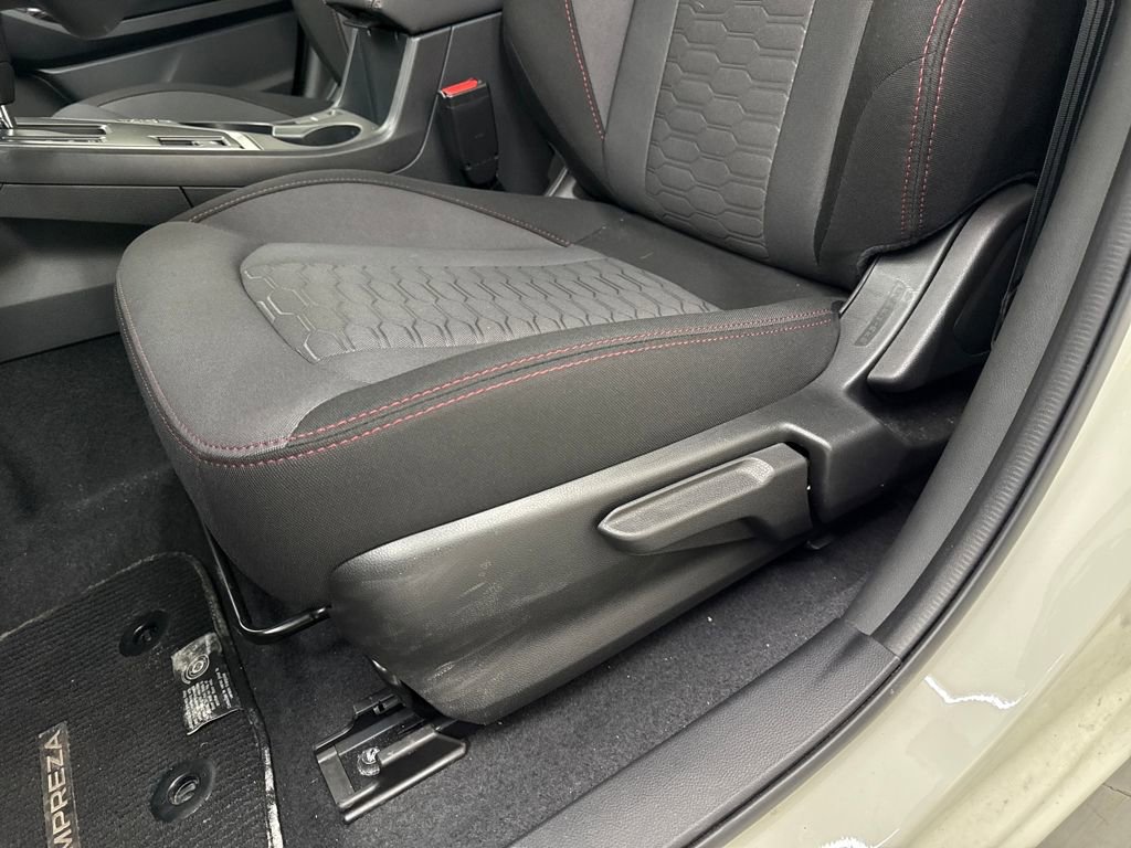 Certified 2025 Subaru Impreza 2.0i Sport image 12