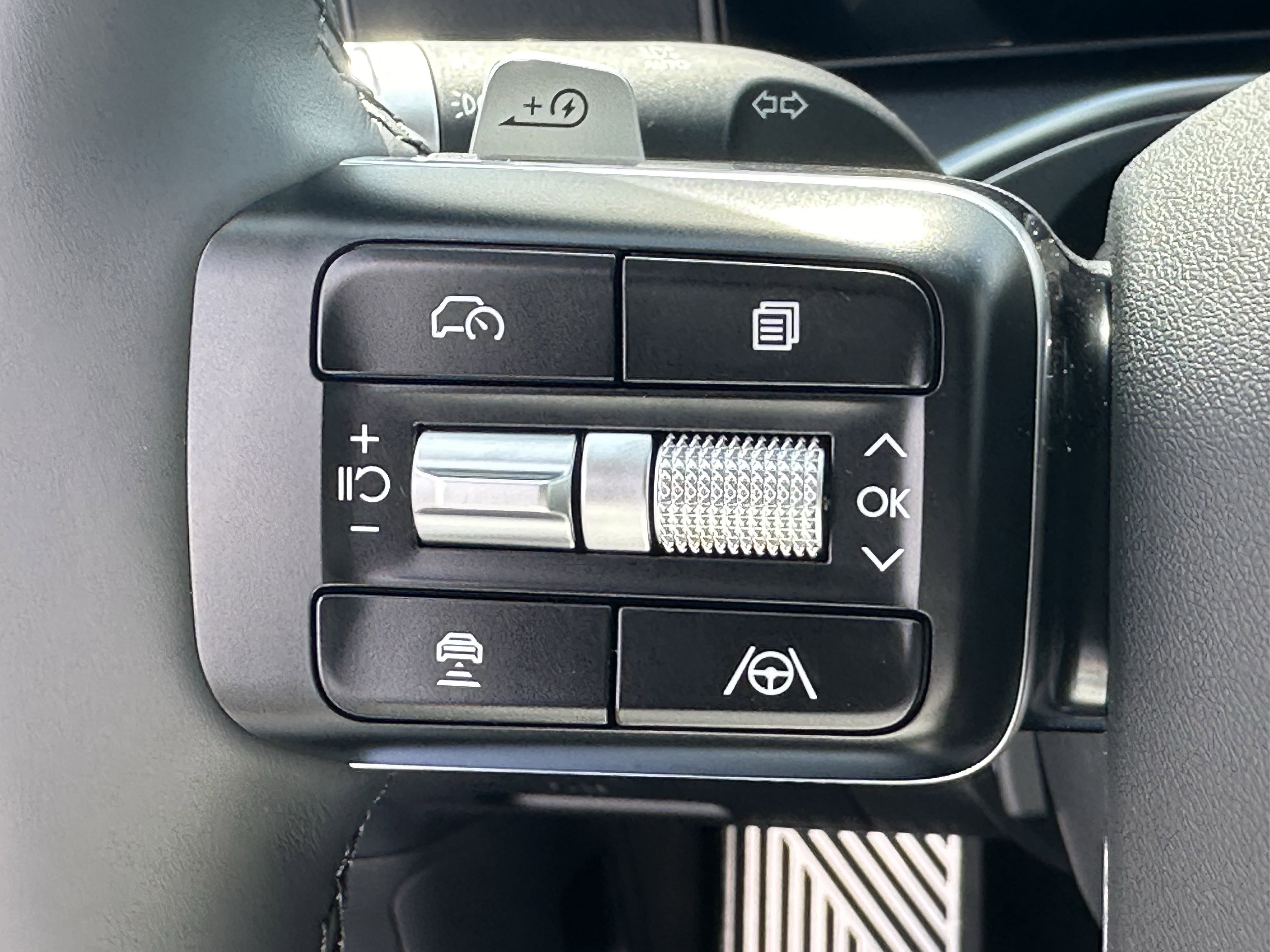 New 2026 Hyundai Ioniq 9 Calligraphy image 27