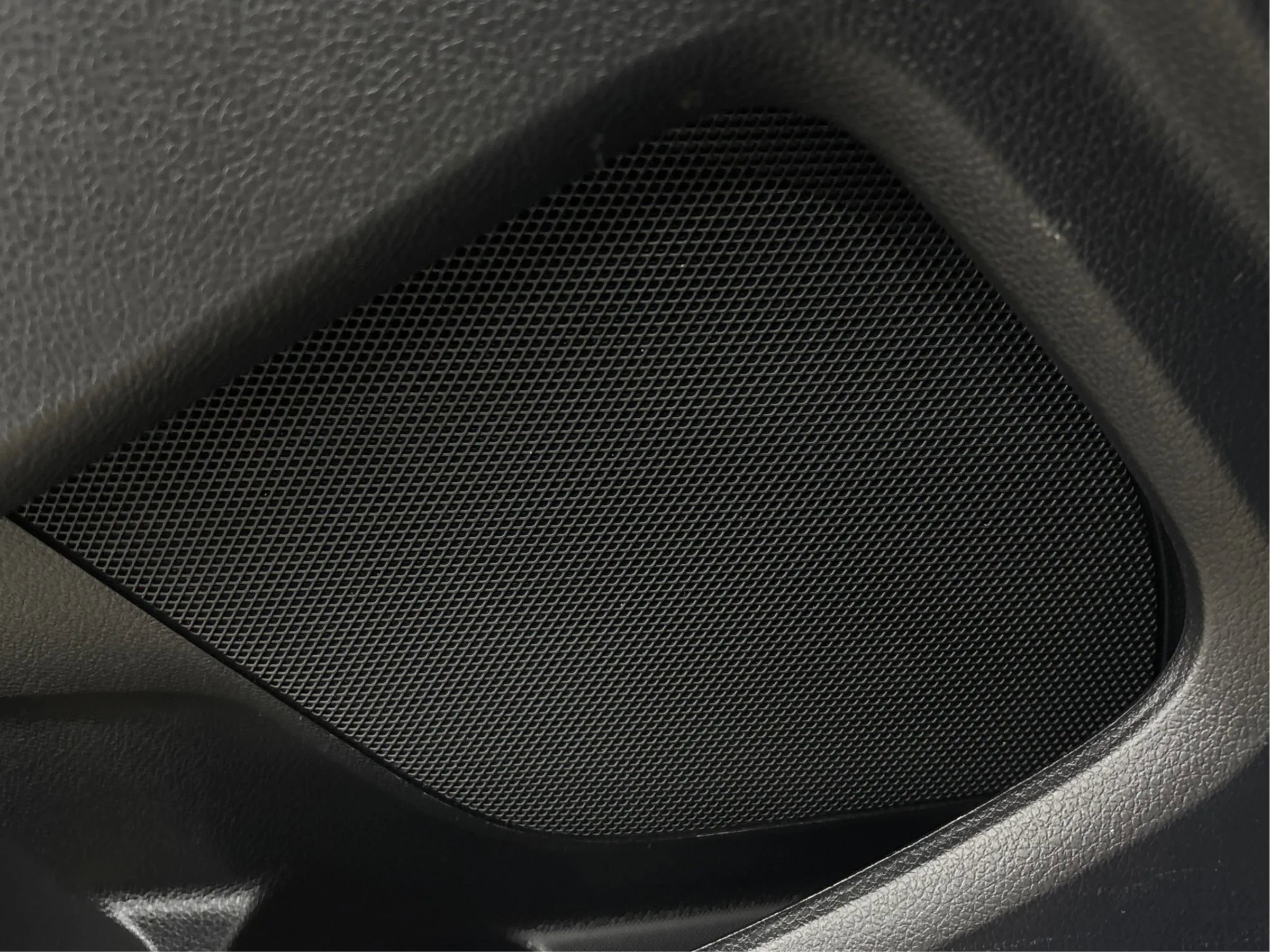 Used 2017 Ford Explorer Sport image 40